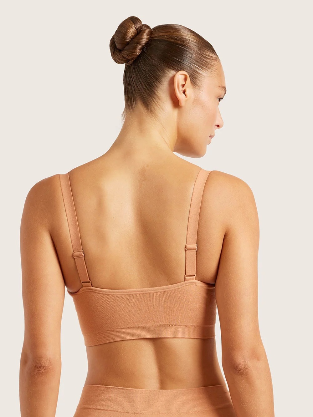 EUC BOODY Full Bust Wireless Bra Dune Beige Size Medium - Picture 6 of 6